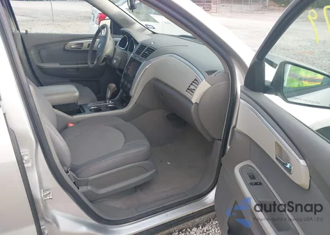 2009 Chevrolet Traverse Ls from USA, damaged, VIN 1GNER13D69S114271